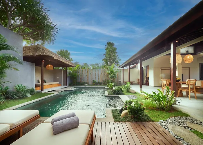 Bumbak Park Villas By Nakula Canggu 